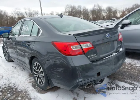 2019 Subaru Legacy 2.5I Premium z USA, uszkodzony, nr VIN 4S3BNAF68K3020493